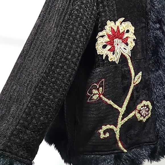 Flashback Vintage Embroidered Faux Fur Black Coat Jacket Size L - Picture 14 of 15
